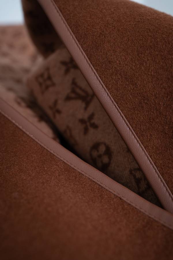 Louis Vuitton Top Quality Overcoat LVY00042 Louis Vuitton Top Quality Overcoat LVY00042