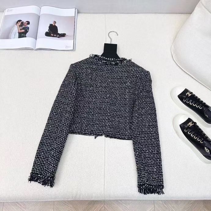 Chanel Top Quality Loose Coat CT80401 Chanel Top Quality Loose Coat CT80401