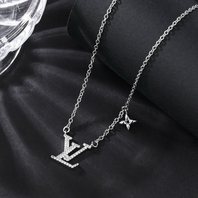 Louis Vuitton Necklace&Earrings&Bracelet CE16373