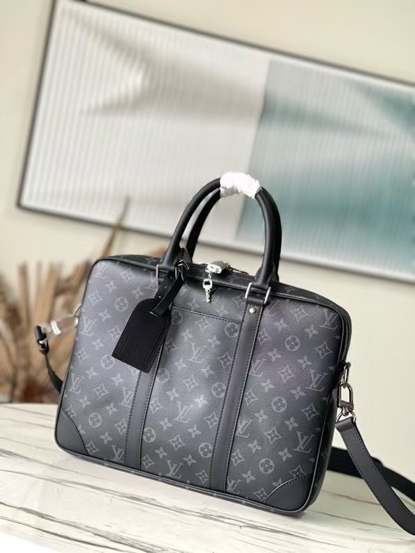 Louis Vuitton Porte-Documents Voyage PM M46457 black