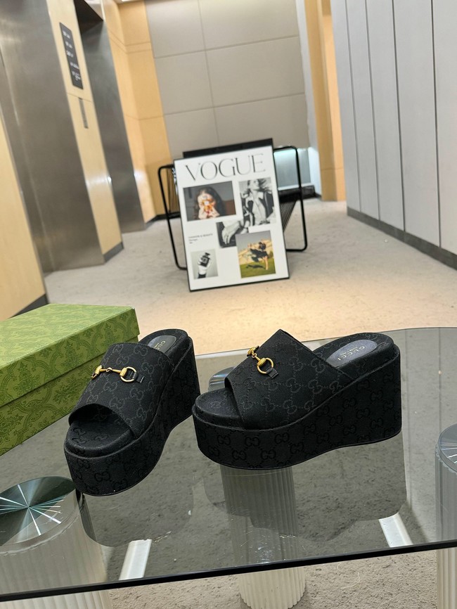 Gucci WOMENS SANDAL 55892-4