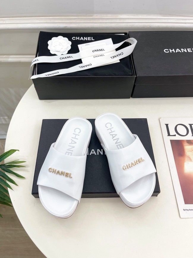 Chanel WOMENS SANDAL 55895-5