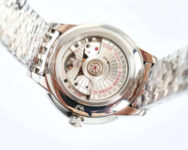 Omega Watch OMW00865