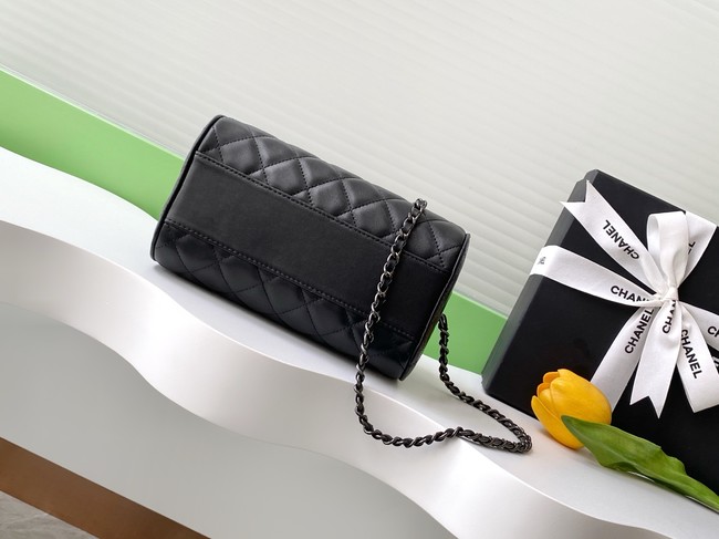 Chanel CLUTCH WITH CHAIN AP4474 Black&Black-Tone Metal 