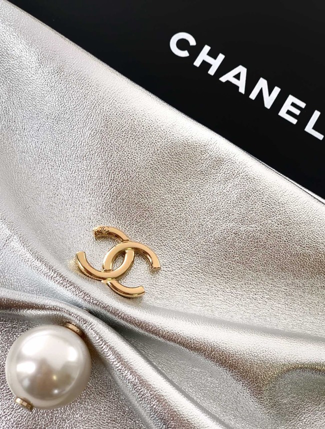 Chanel CLUTCH WITH CHAIN AP4613 Silver