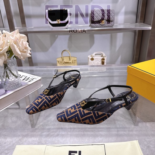 Fendi WOMENS SANDAL 44867-2