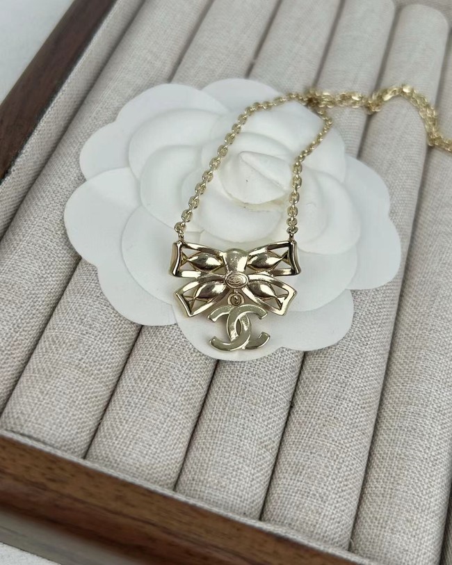Chanel necklace CE16638
