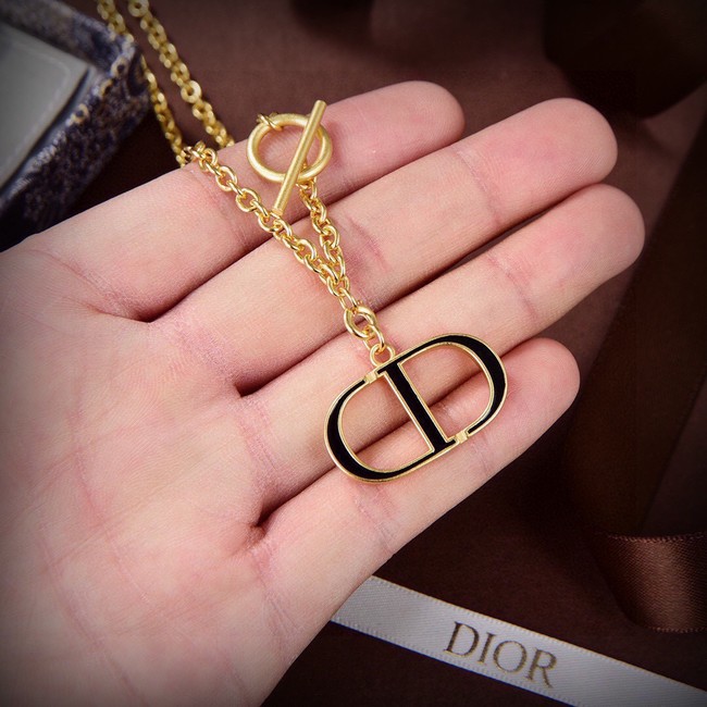 Dior necklace CE16652
