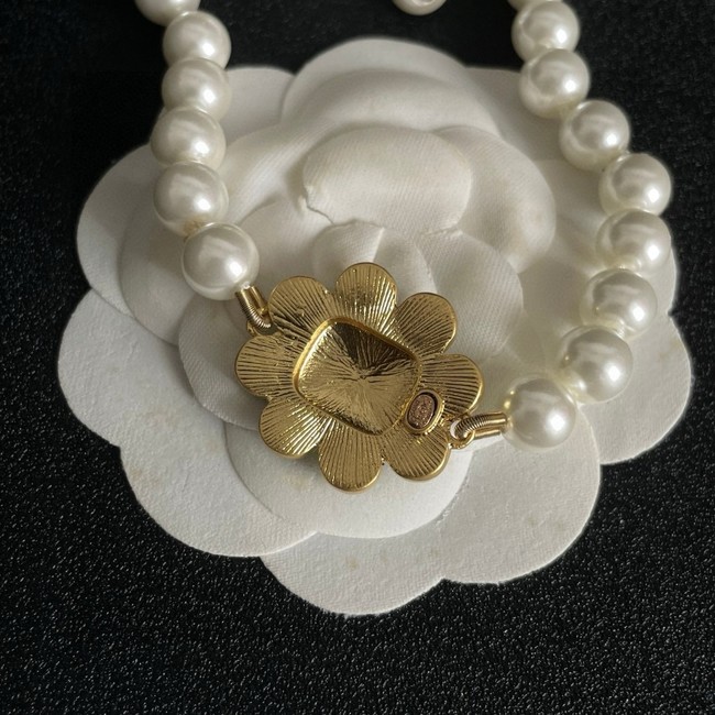 Chanel necklace CE16691