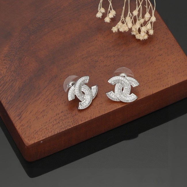Chanel Earring CE16751