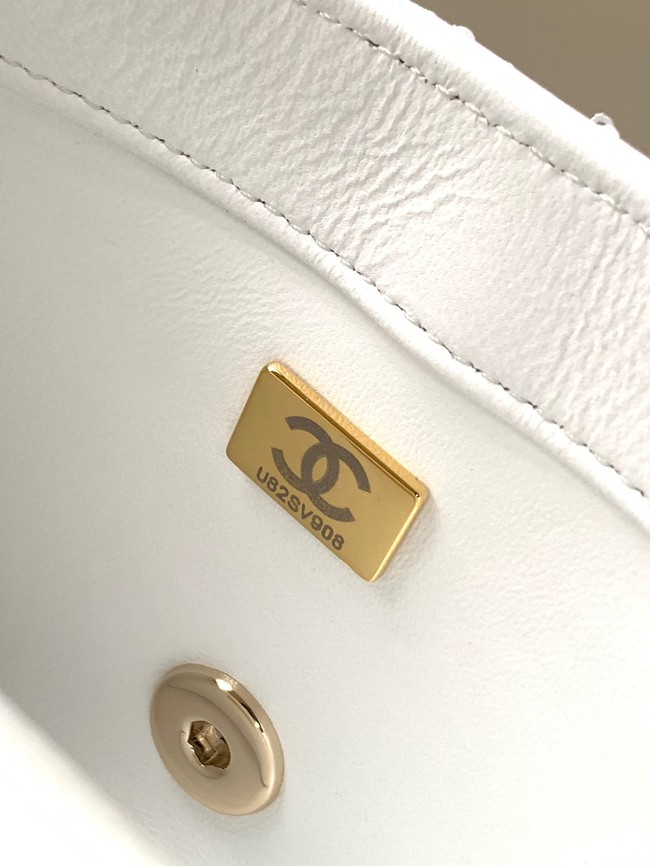 Chanel FLAP BAG AS4561 white