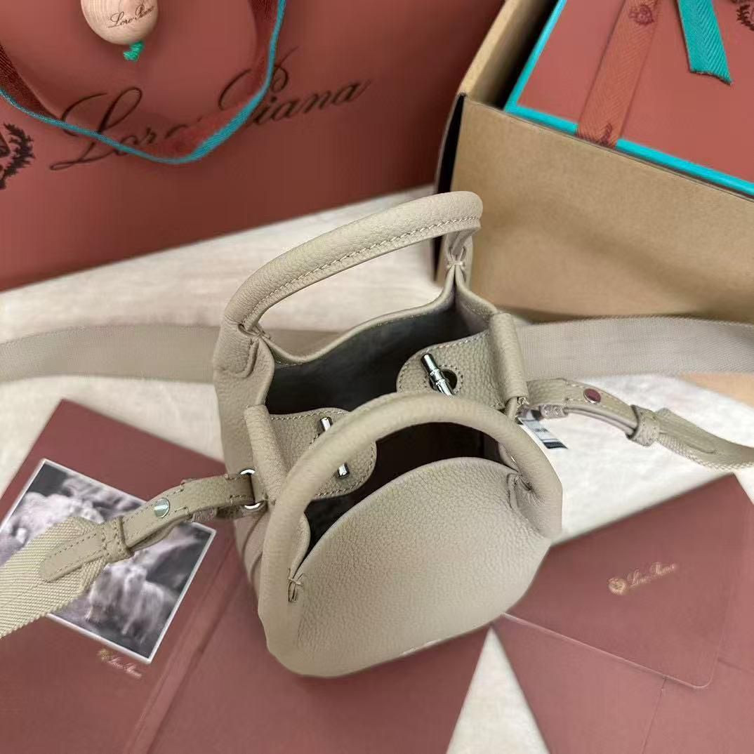 Loro Piana Bale Micro Grain Leather Crossbody Bag 60220 Light Mastic Loro Piana Bale Micro Grain Leather Crossbody Bag 60220 Light Mastic