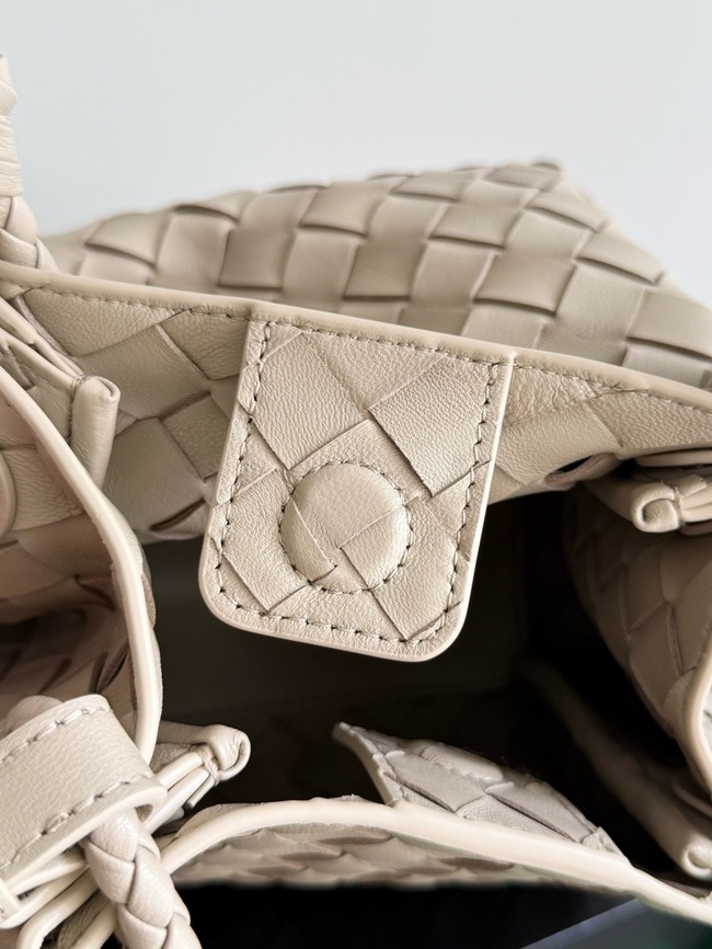 Bottega Veneta Small Parachute 796569 Ecru