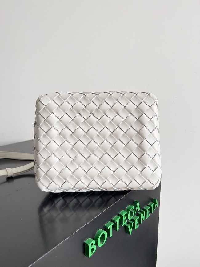 Bottega Veneta Small Parachute 796569 white