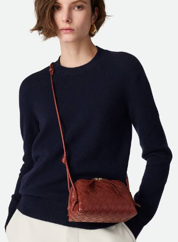 Bottega Veneta Intrecciato Concert Pouch 794258 Sapele Bottega Veneta Intrecciato Concert Pouch 794258 Sapele