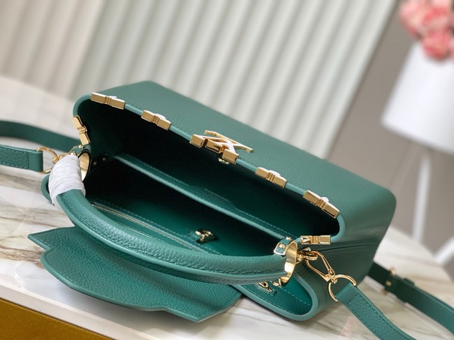 Louis Vuitton Capucines MM M23331 green