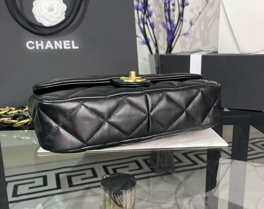 CHANEL MEDIUM FLAP ORIGINAL LEATHER BAG AS3215 Black CHANEL MEDIUM FLAP ORIGINAL LEATHER BAG AS3215 Black