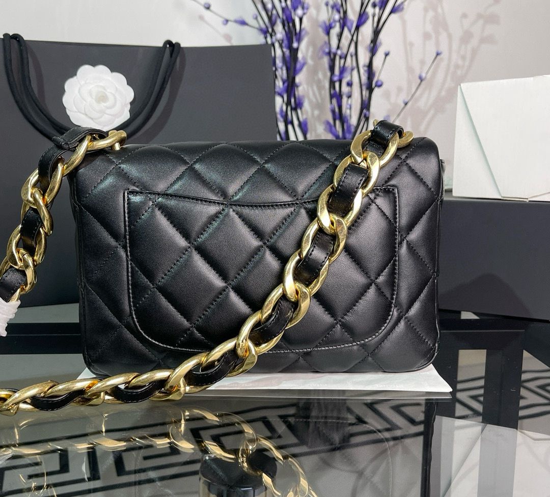 CHANEL MEDIUM FLAP ORIGINAL LEATHER BAG AS3215 Black CHANEL MEDIUM FLAP ORIGINAL LEATHER BAG AS3215 Black