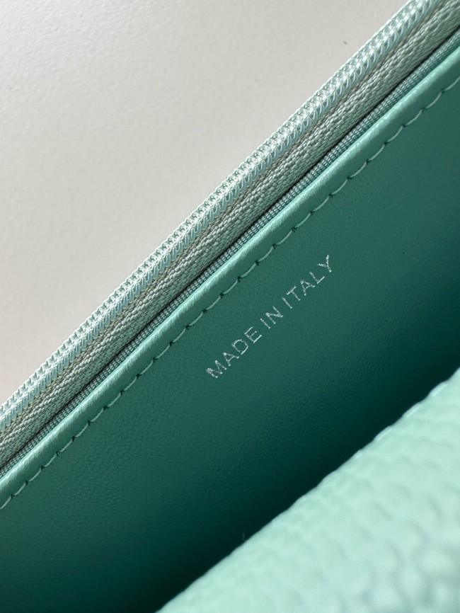 Chanel Classic Wallet On Chain Grained Calfskin AP4241-4