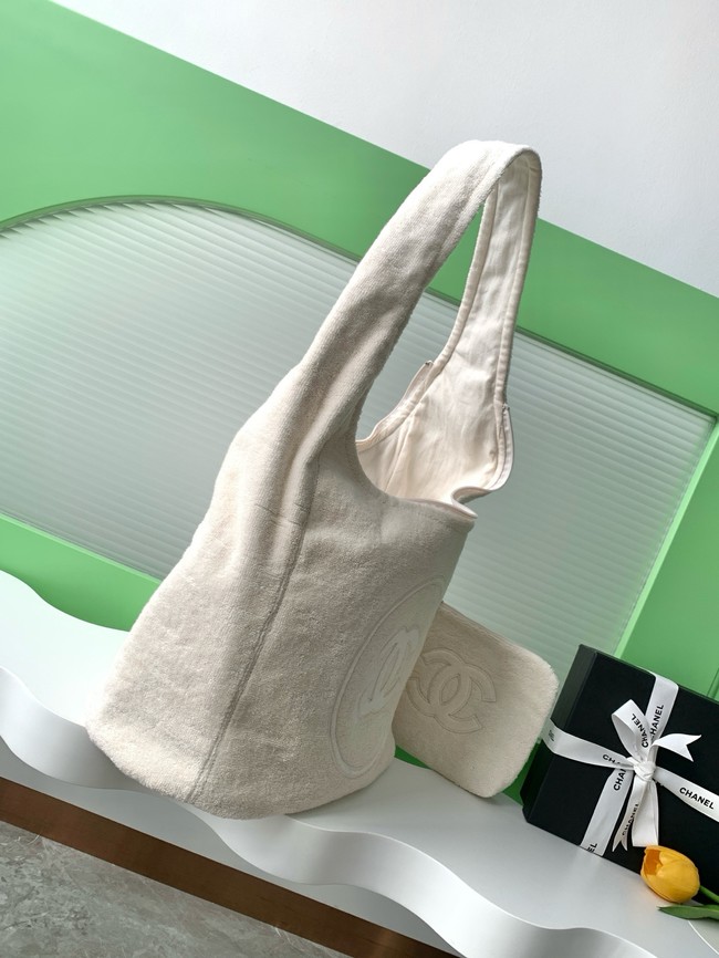 CHANEL Shopping Bag A7566 white