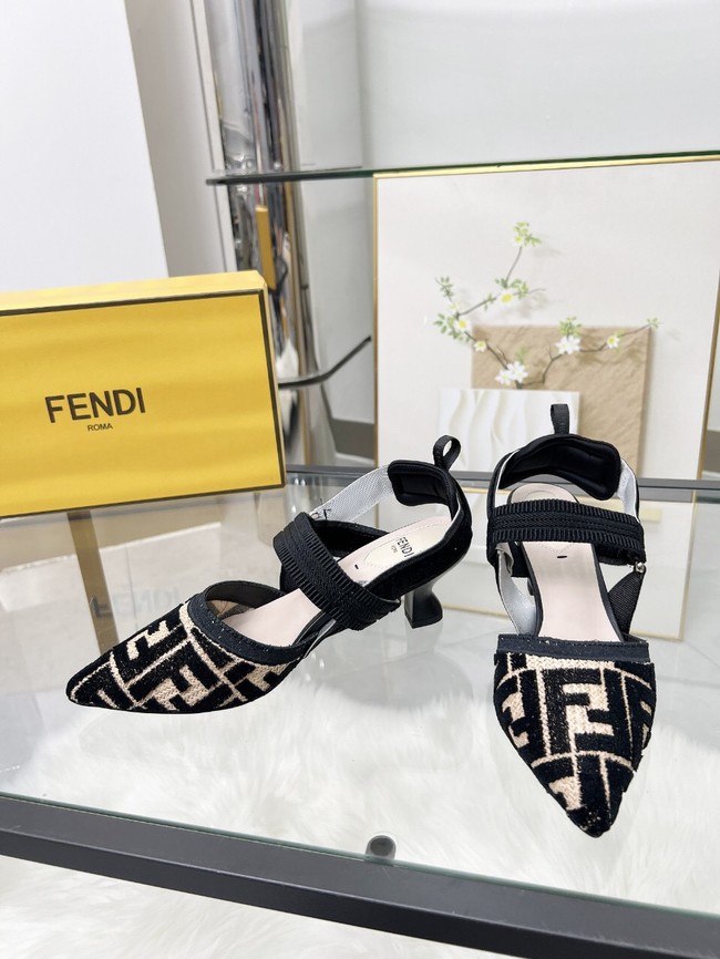 Fendi WOMENS SANDAL 44966-2