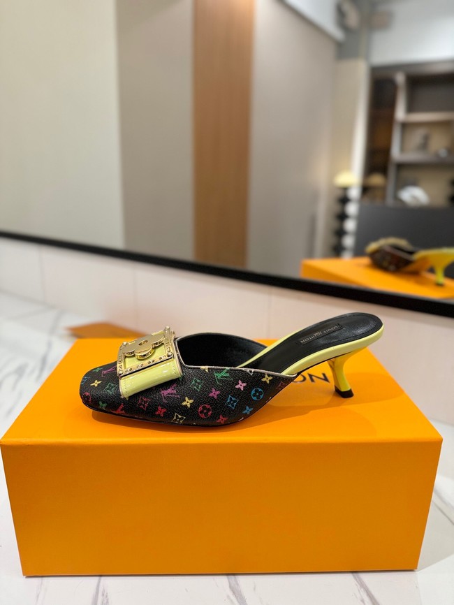 Louis Vuitton Slippers 45001-3