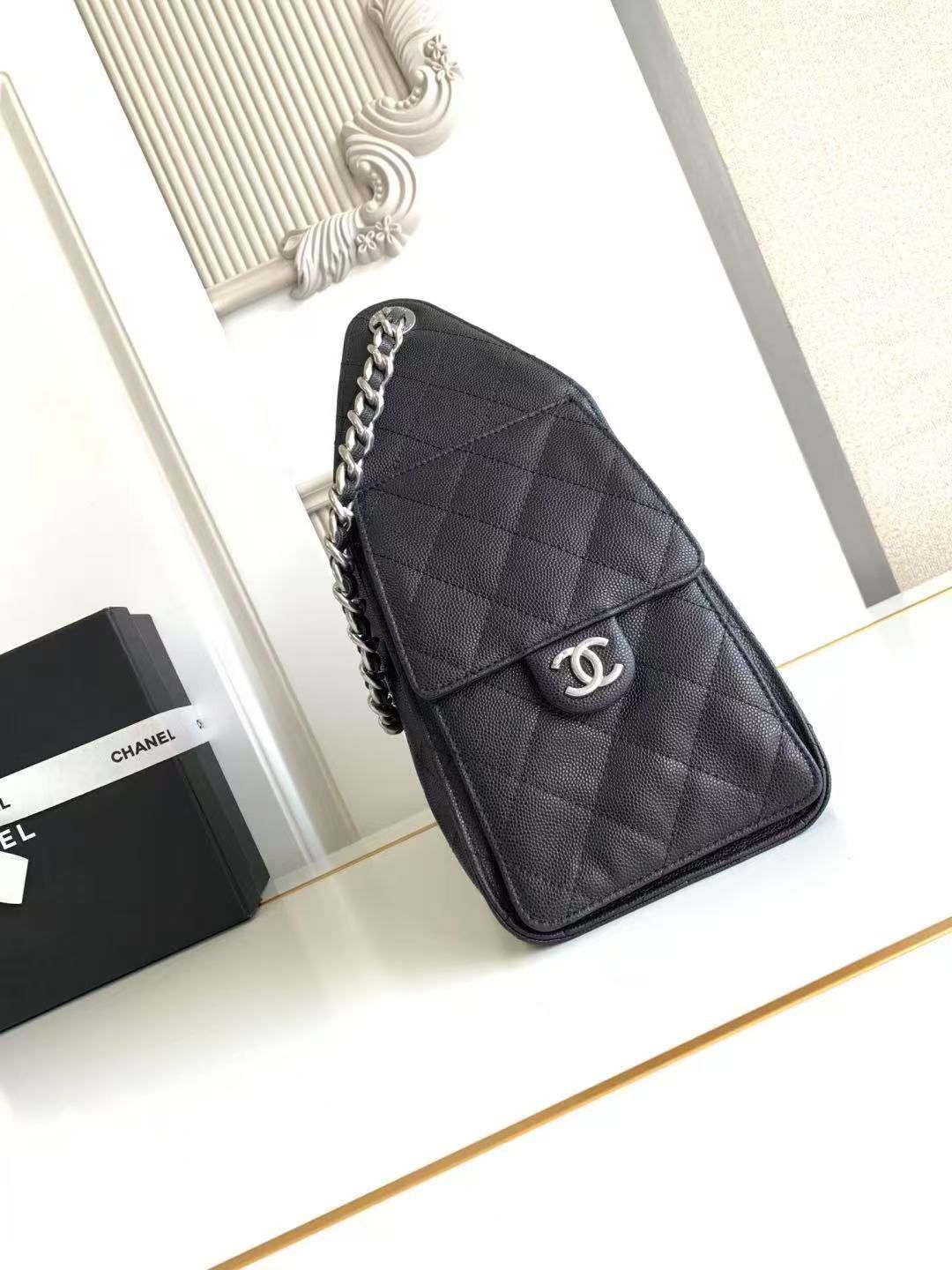 CHANEL 25 SMALL HANDBAG AS5293 Black&Silver-Tone CHANEL 25 SMALL HANDBAG AS5293 Black&Silver-Tone