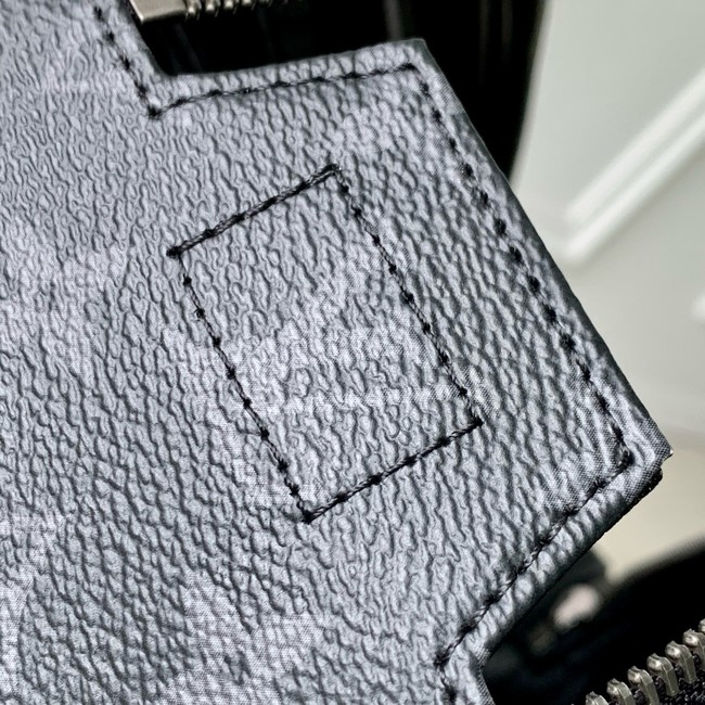 Louis Vuitton Dopp Kit M15246 Black