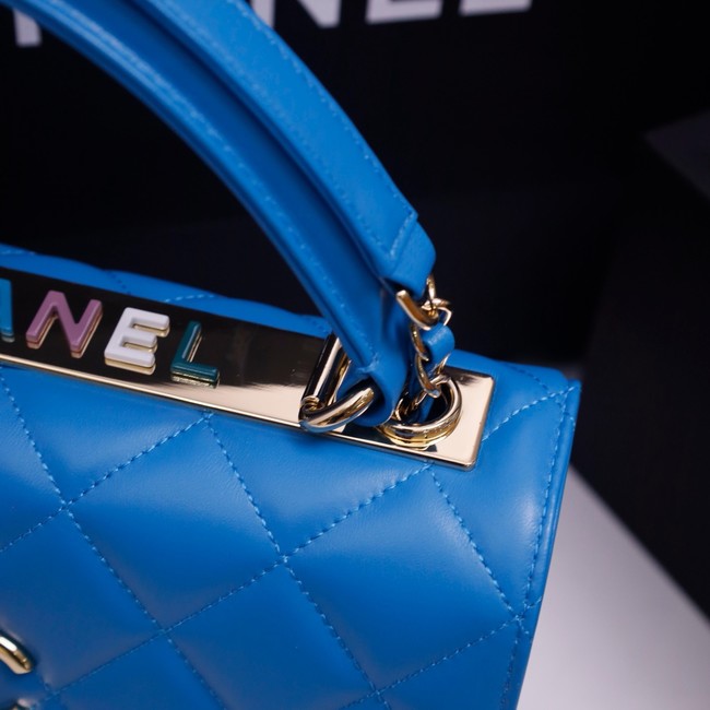 CHANEL small Flap Bag With Top Handle 92236-17