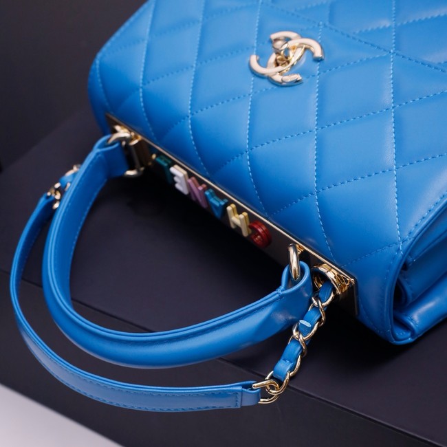 CHANEL small Flap Bag With Top Handle 92236-17