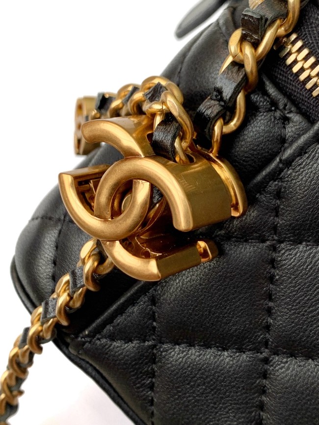 CHANEL Lambskin Small Vanity with Chain AP3941 black