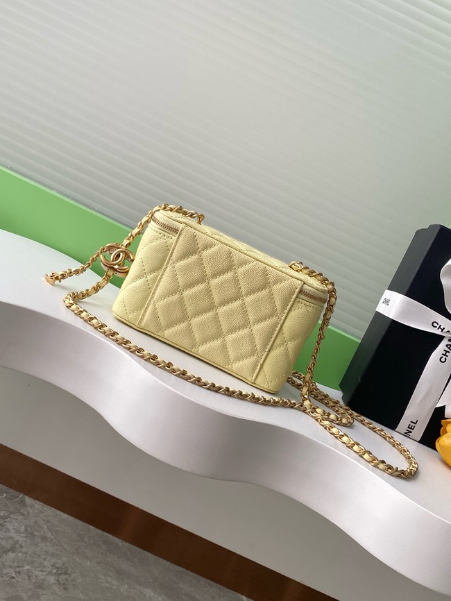 CHANEL MINI CLUTCH Grained Calfskin AP3940 yellow