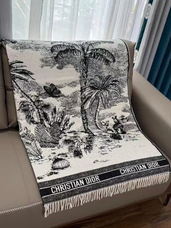 Dior Oblique Poncho Cashmere 21DOB8