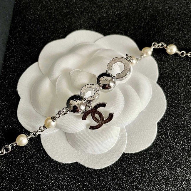 Chanel necklace CE81114