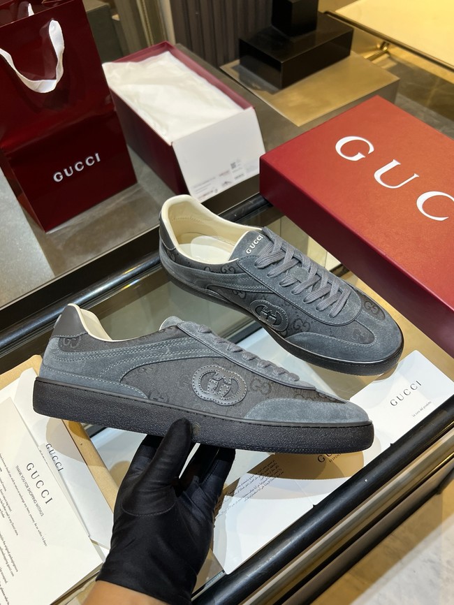 Gucci Womens sneaker 45069-3