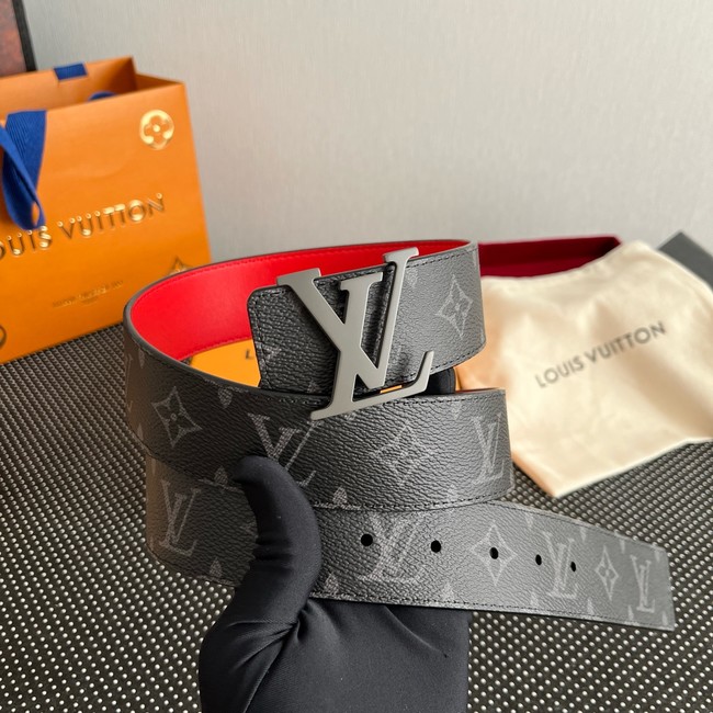 Louis Vuitton Initiales 40MM Reversible M9046