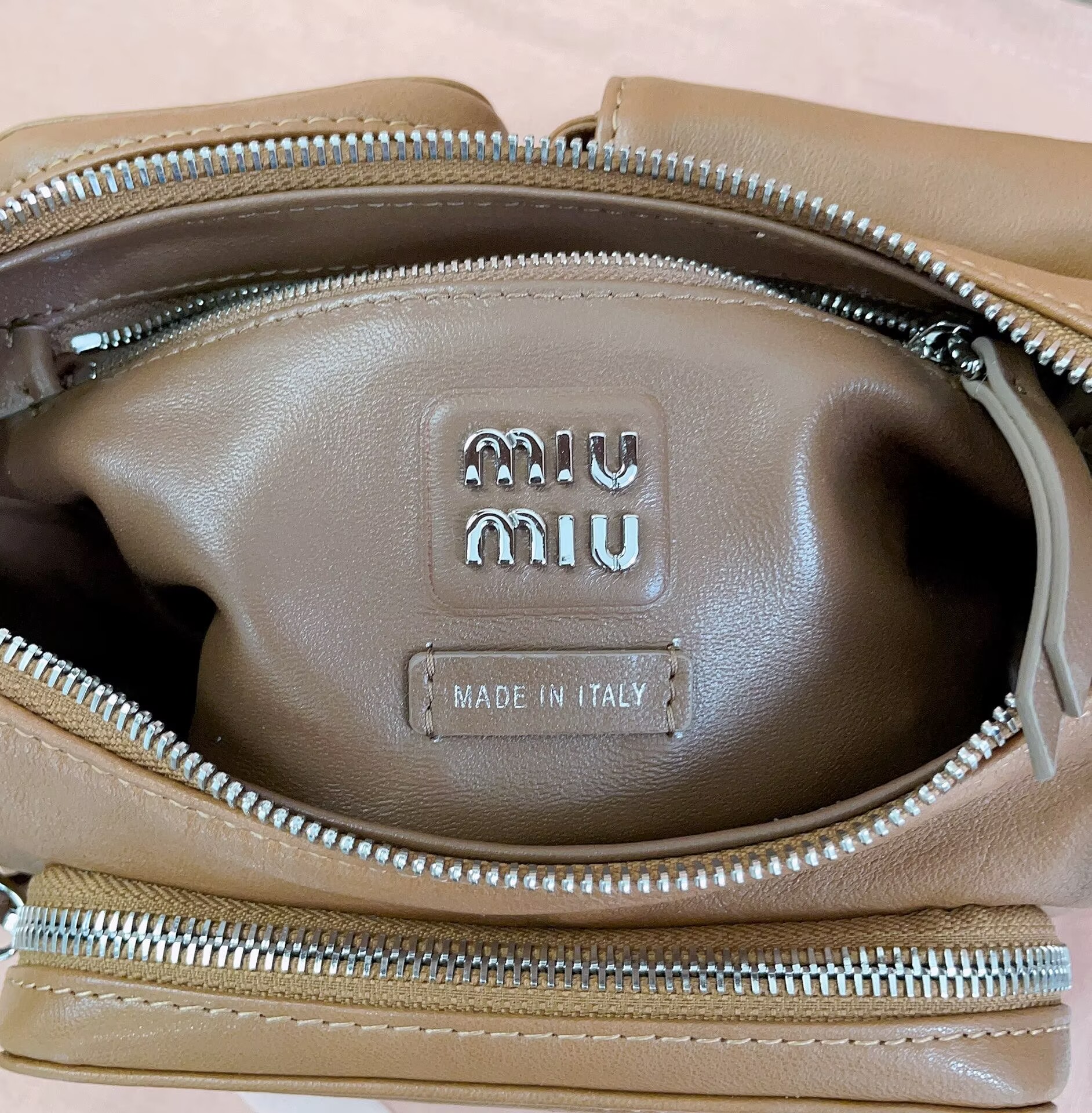 MIU MIU Original Leather Top Handle Bag 5BC146 Brown