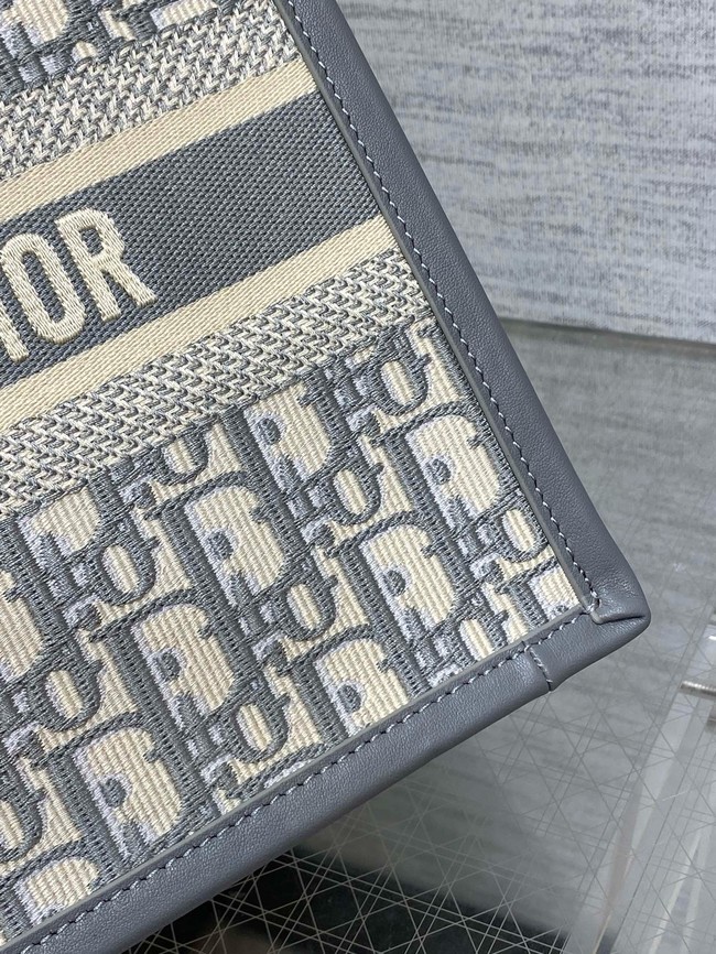 Small Dior Book Tote Dior Oblique Embroidery and Calfskin M1325CZ-3