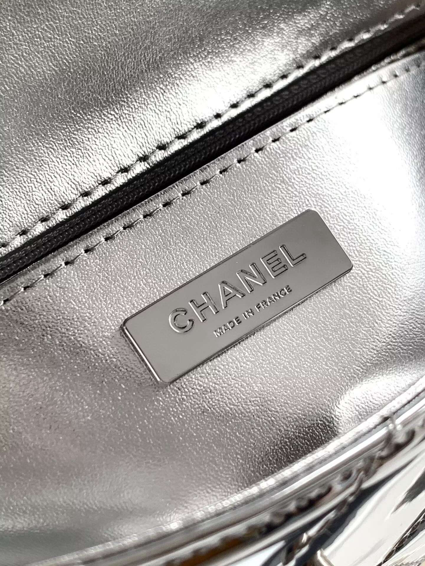 Chanel 25K Original Patent Leather Top Handle Bag A6320 Silver Chanel 25K Original Patent Leather Top Handle Bag A6320 Silver