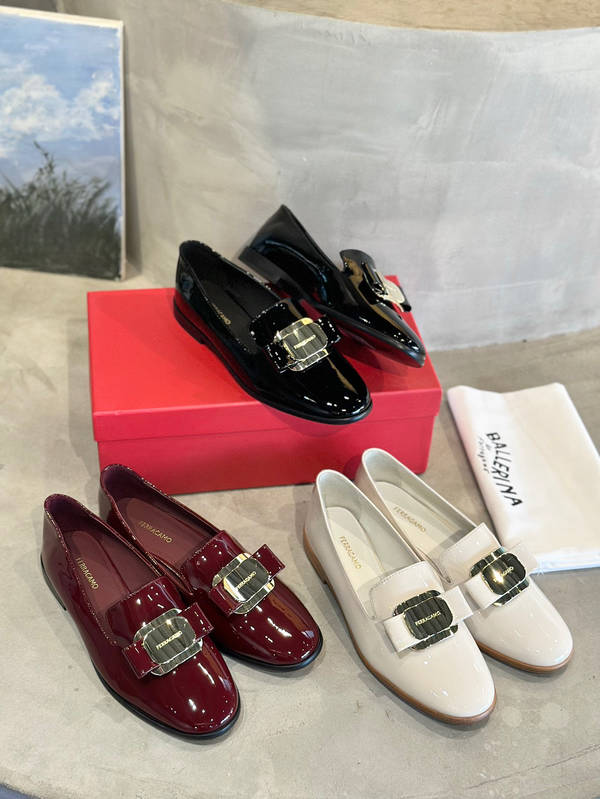 Ferragamo Shoes FMS00091