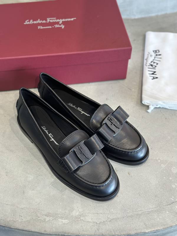 Ferragamo Shoes FMS00096