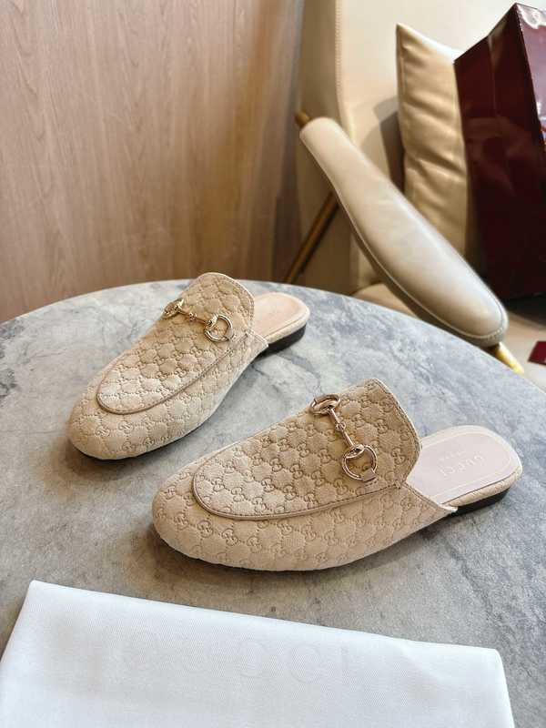 Gucci Shoes GUS00901 Heel 1.5CM