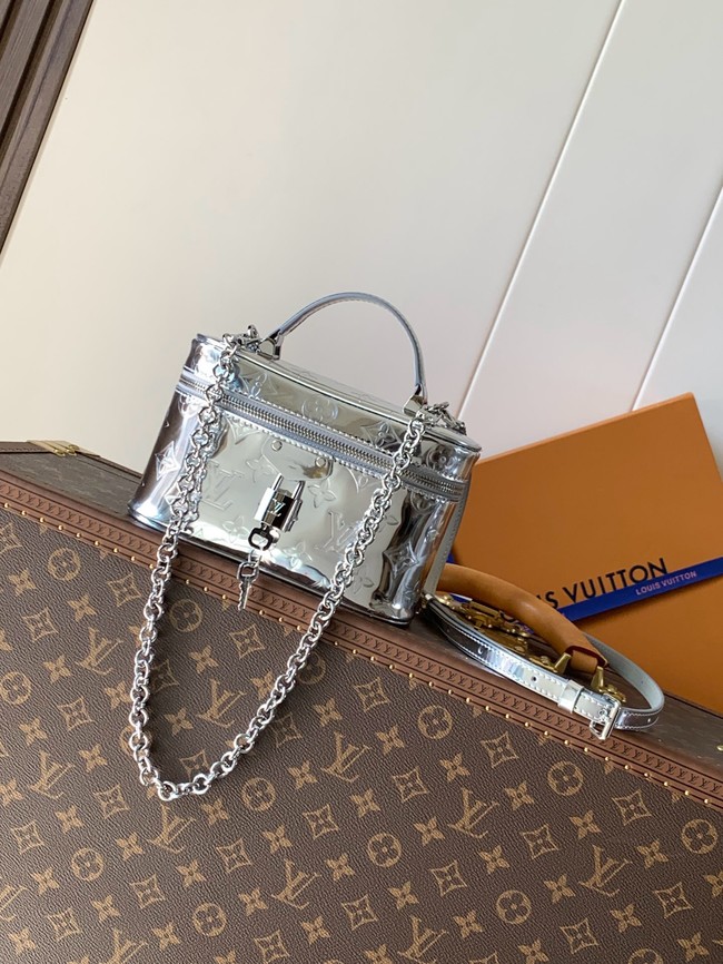 Louis Vuitton Vanity Chain Pouch M26097 Silver