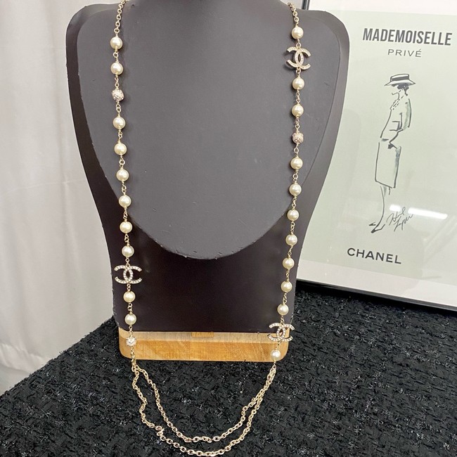 Chanel necklace CE81654