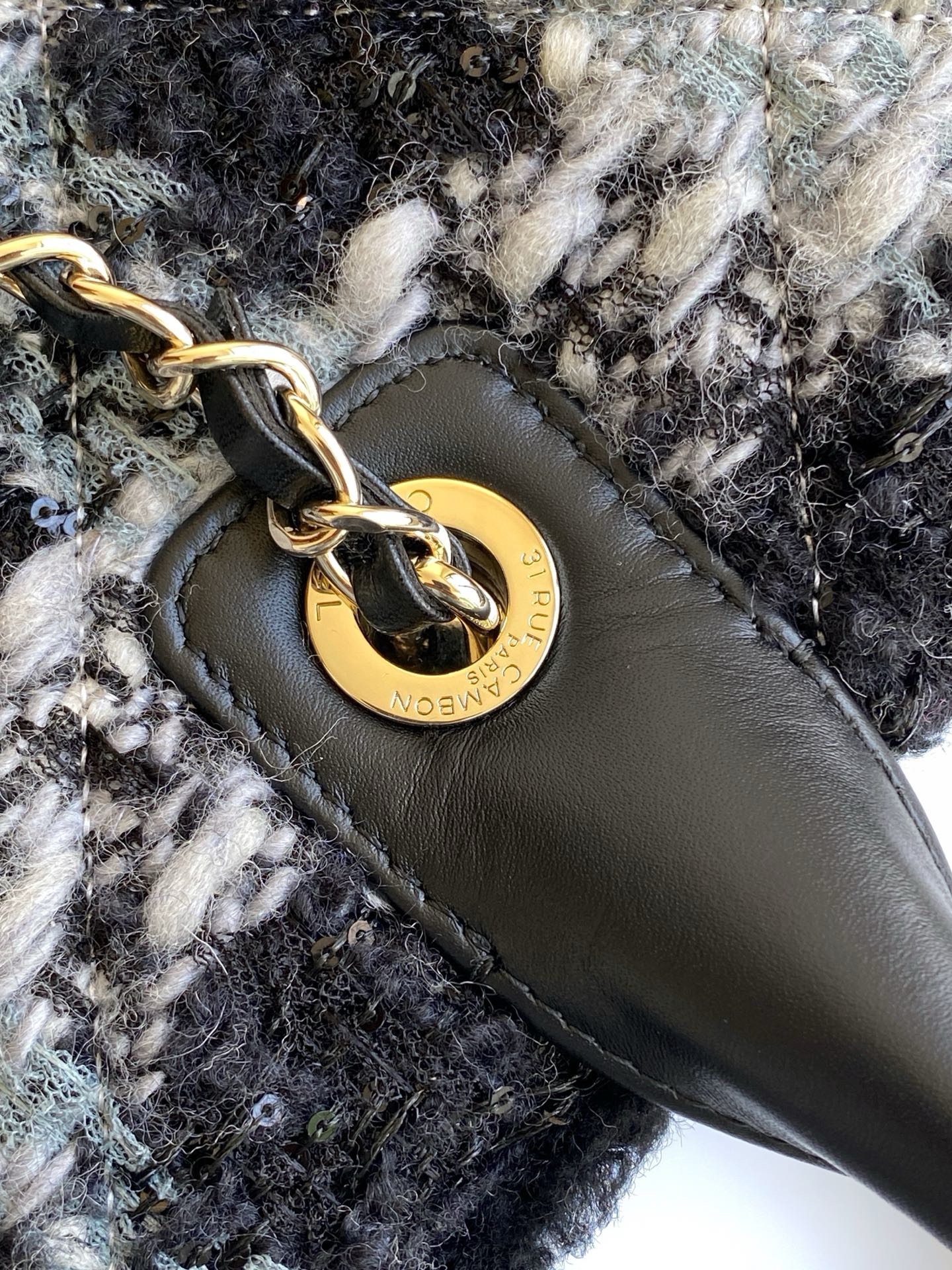 CHANEL Shopping Bag AS5689 Black & Grey