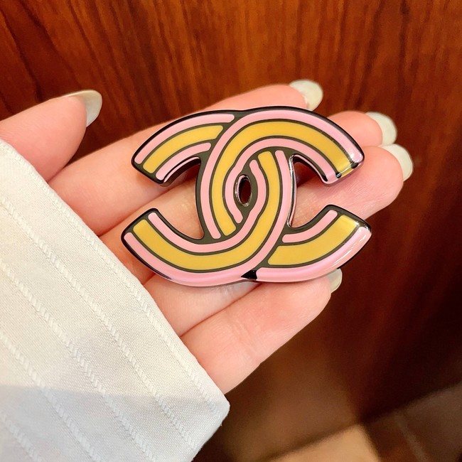 Chanel brooch CE81713