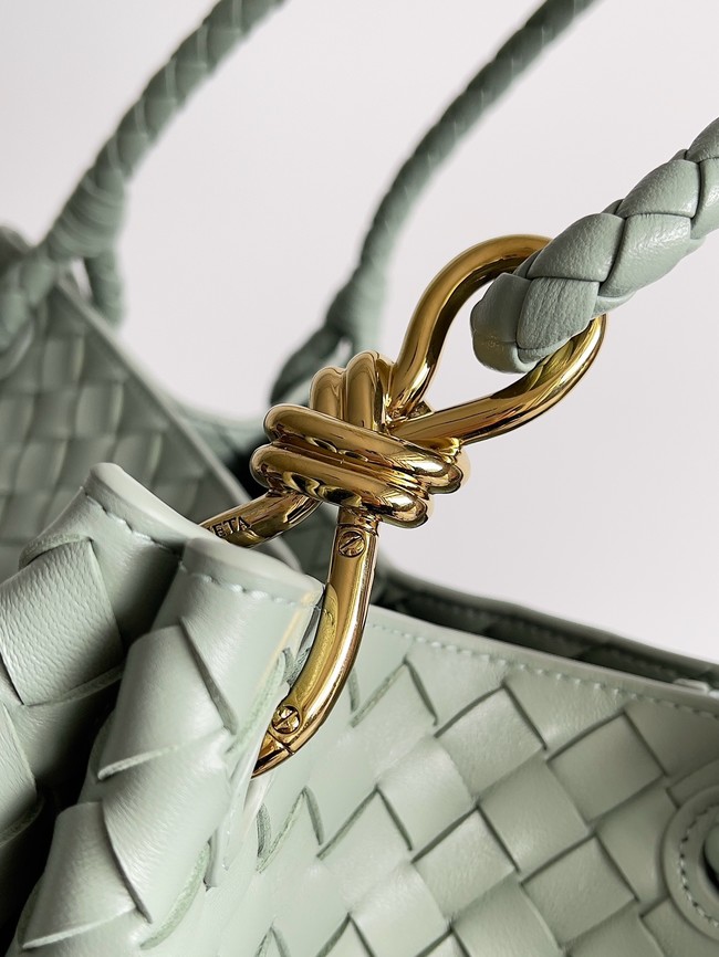 Bottega Veneta Parachute 826212 Travertine&Brass finish