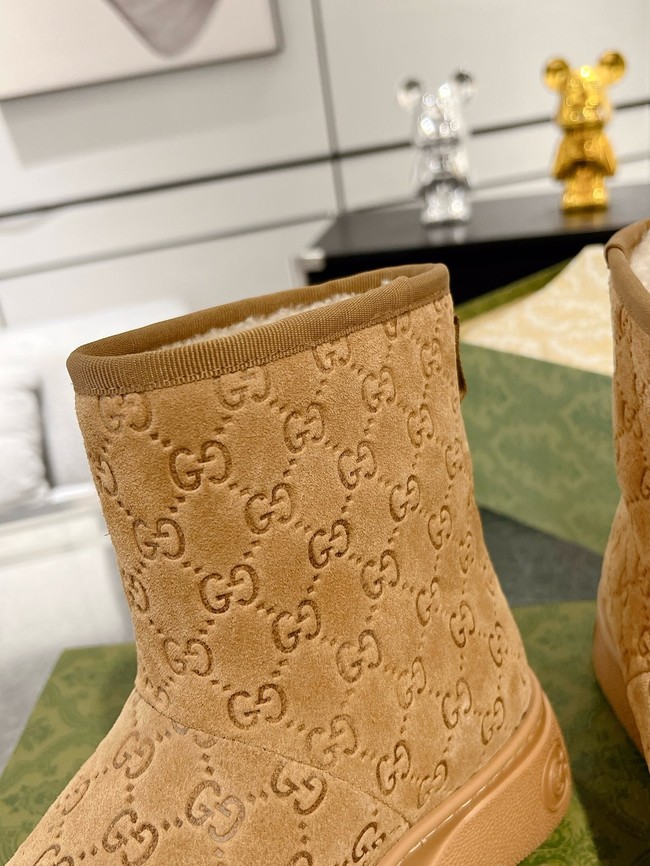 Gucci Womens boot with merino wool lining 857912-4