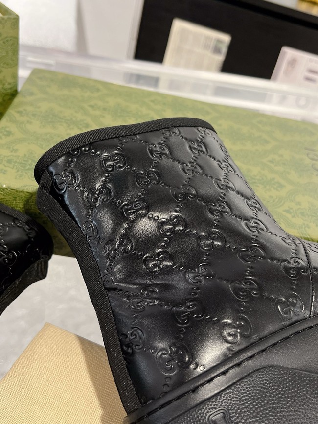 Gucci Womens boot with merino wool lining 857912-6