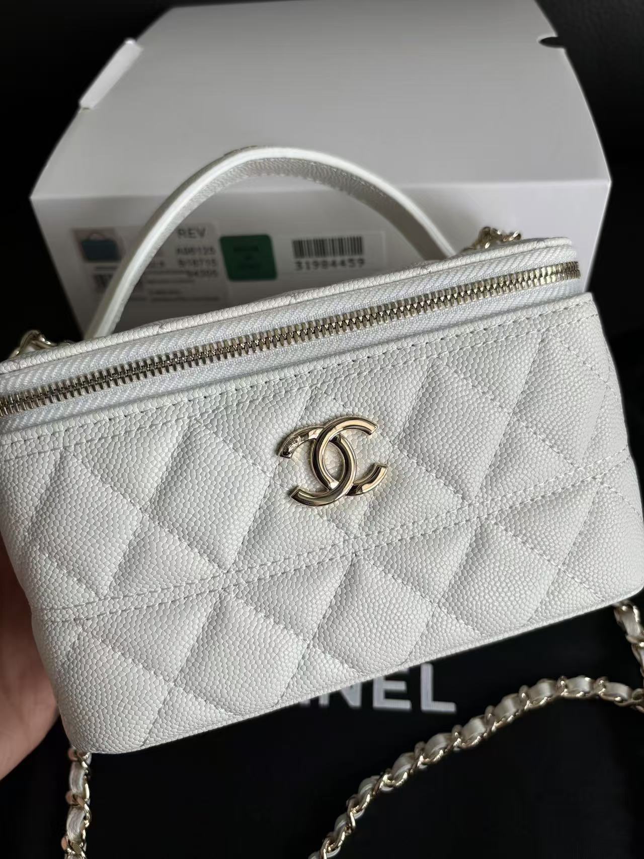 Chanel 25C Original Caviar Leather A96125 White